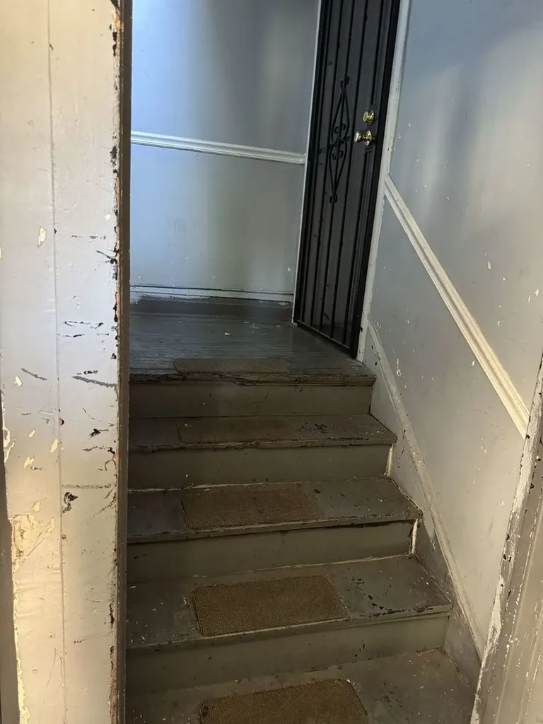 8357 South Marquette Avenue Chicago IL 60617