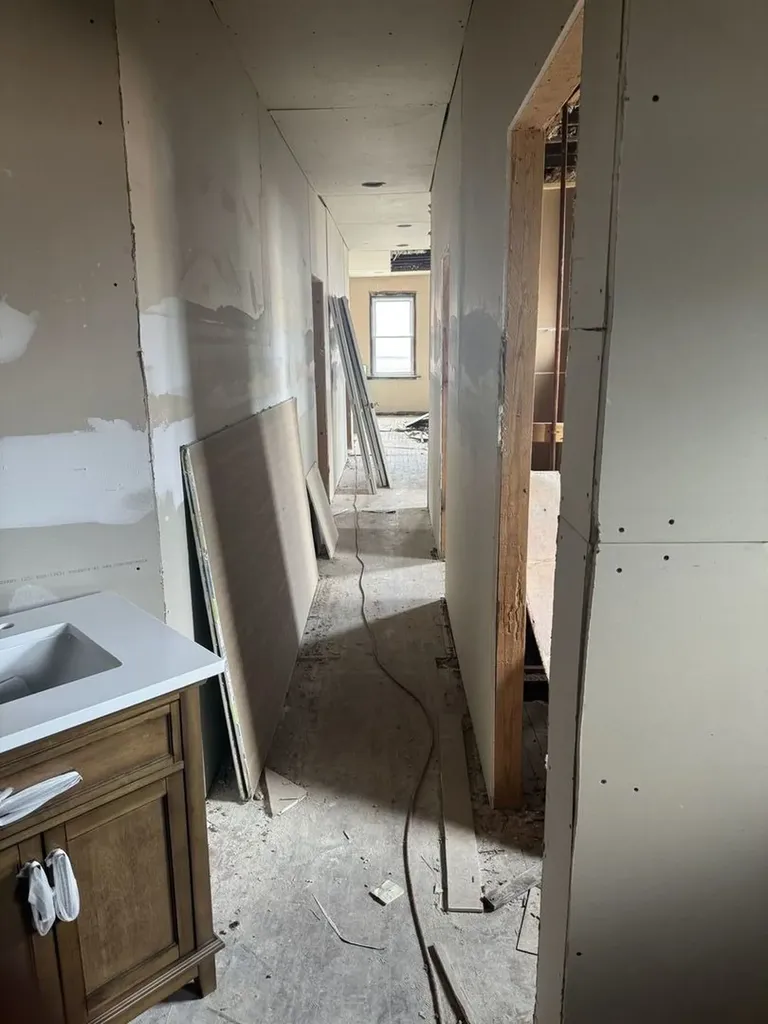 8357 South Marquette Avenue Chicago IL 60617