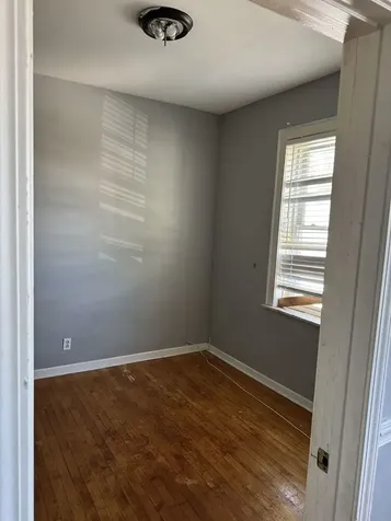 8357 South Marquette Avenue Chicago IL 60617