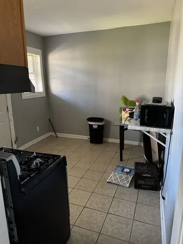 8357 South Marquette Avenue Chicago IL 60617