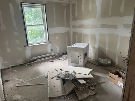 8357 South Marquette Avenue Chicago IL 60617