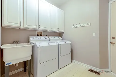 775 Lipizzan Lane Wauconda IL 60084