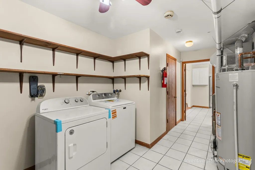 3128 Quincy Lane Aurora IL 60504