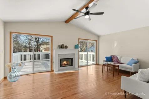 3128 Quincy Lane Aurora IL 60504