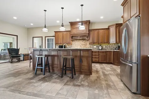 15785 Belfry Drive Bloomington IL 61705