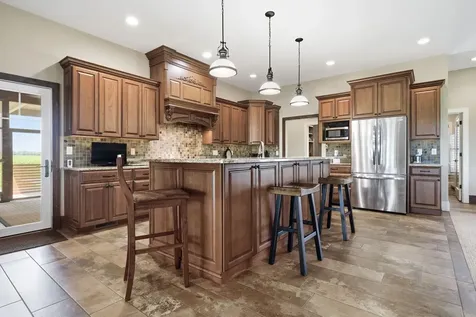 15785 Belfry Drive Bloomington IL 61705