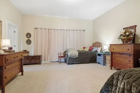 15785 Belfry Drive Bloomington IL 61705