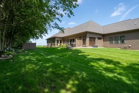 15785 Belfry Drive Bloomington IL 61705
