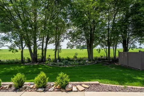 15785 Belfry Drive Bloomington IL 61705