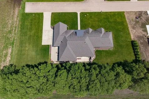 15785 Belfry Drive Bloomington IL 61705
