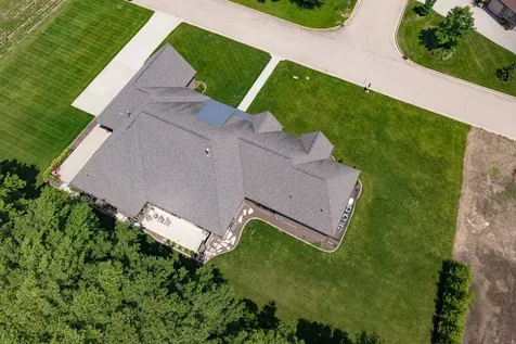 15785 Belfry Drive Bloomington IL 61705