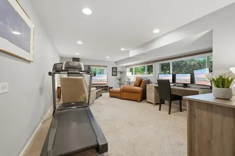689 Timber Hill Road Deerfield IL 60015