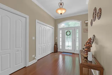 101 Rose Drive Bloomingdale IL 60108