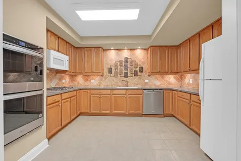 101 Rose Drive Bloomingdale IL 60108