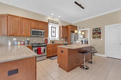 101 Rose Drive Bloomingdale IL 60108