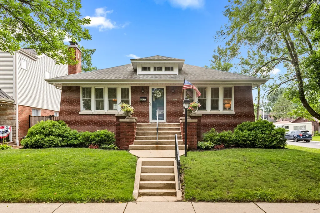 6960 North Ozark Avenue Chicago IL 60631