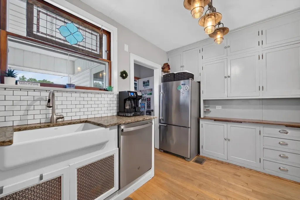 6960 North Ozark Avenue Chicago IL 60631