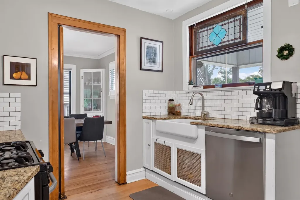 6960 North Ozark Avenue Chicago IL 60631