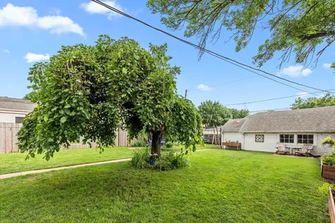 6960 North Ozark Avenue Chicago IL 60631