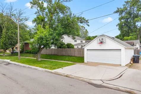 6960 North Ozark Avenue Chicago IL 60631