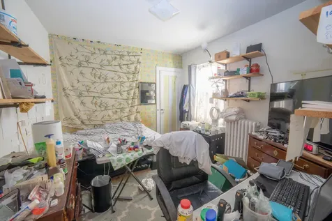 2849 North Luna Avenue Chicago IL 60641