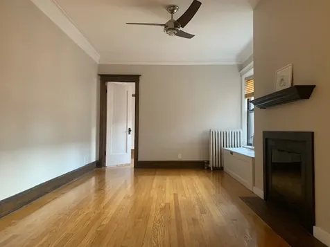3745 North Pine Grove Avenue Chicago IL 60613