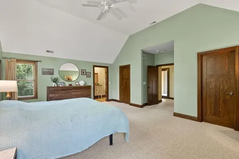 1520 Telegraph Road Lake Forest IL 60045