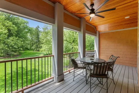 1520 Telegraph Road Lake Forest IL 60045