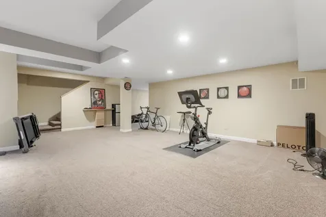1520 Telegraph Road Lake Forest IL 60045