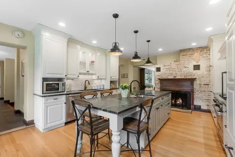 1520 Telegraph Road Lake Forest IL 60045