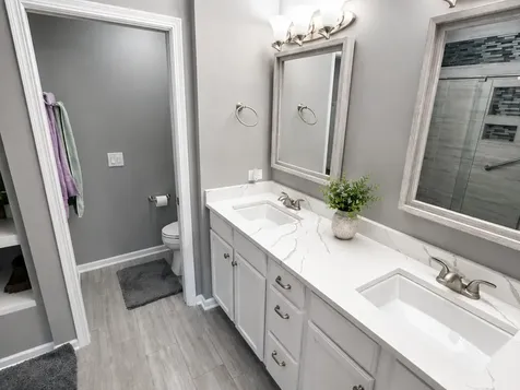 291 Jennifer Court Gurnee IL 60031