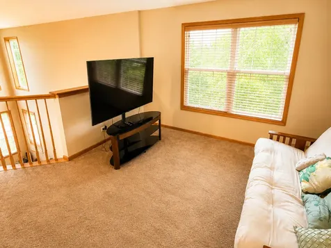 291 Jennifer Court Gurnee IL 60031