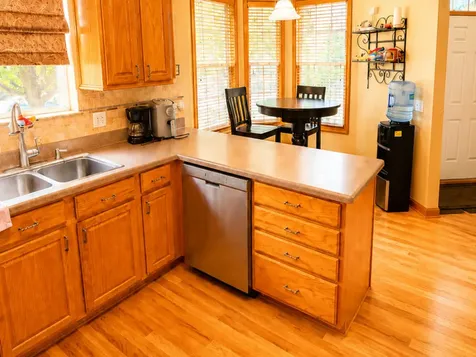 291 Jennifer Court Gurnee IL 60031