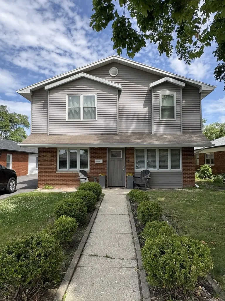 11555 South Sacramento Drive Merrionette Park IL 60803