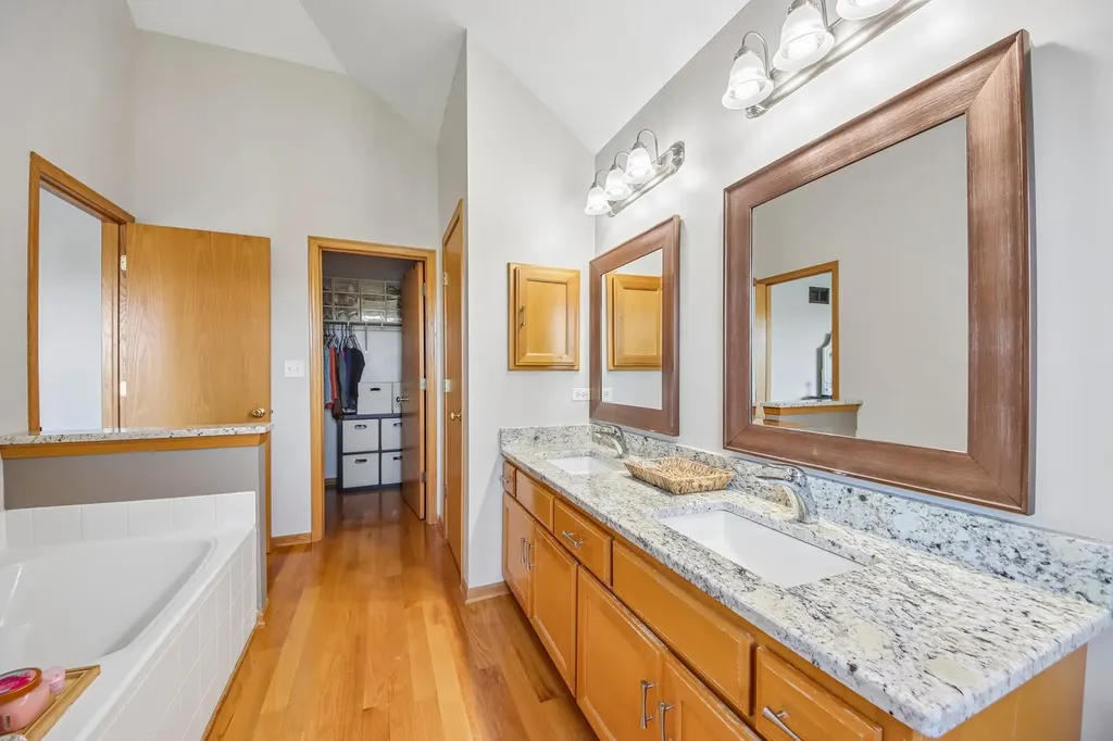 2302 Irvine Lane Plainfield IL 60586
