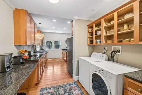175 West Burlington Street Riverside IL 60546