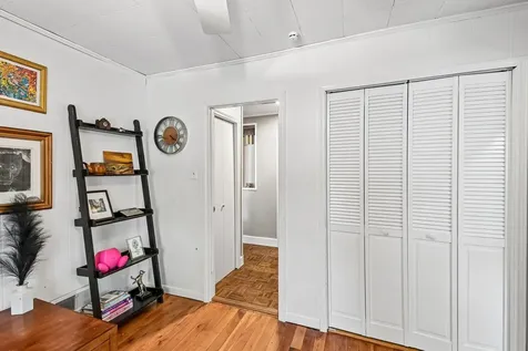 175 West Burlington Street Riverside IL 60546