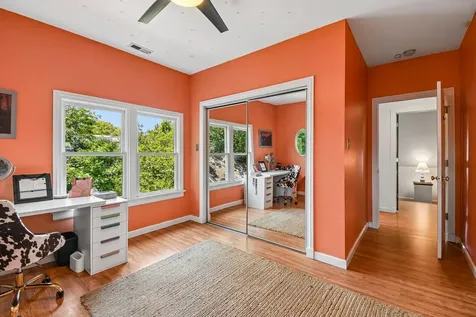 175 West Burlington Street Riverside IL 60546
