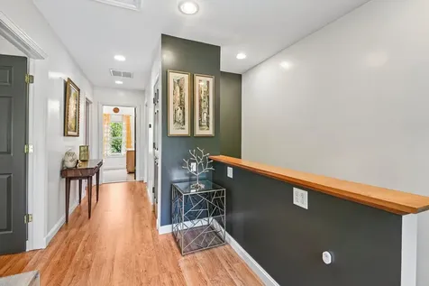 175 West Burlington Street Riverside IL 60546