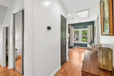 175 West Burlington Street Riverside IL 60546