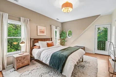 175 West Burlington Street Riverside IL 60546