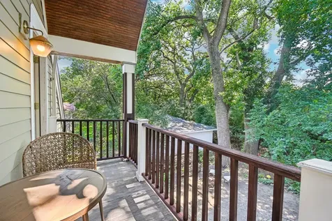 175 West Burlington Street Riverside IL 60546
