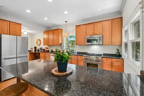 175 West Burlington Street Riverside IL 60546