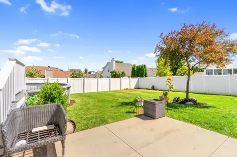 2590 Sheridan Grove Drive Rockford IL 61109