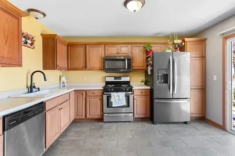 2590 Sheridan Grove Drive Rockford IL 61109