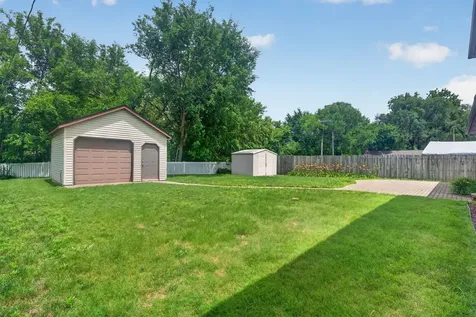 8118 Gladys Lane Palos Hills IL 60465