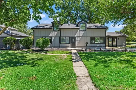 5016 Oak Center Drive Oak Lawn IL 60453