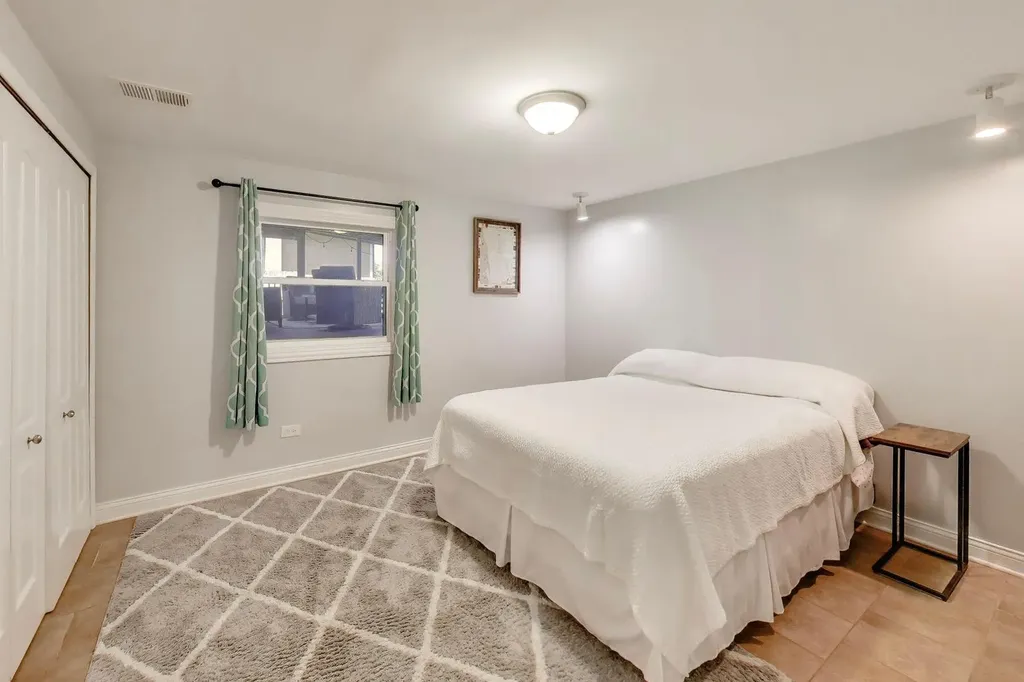 14425 Greenland Avenue Orland Park IL 60462