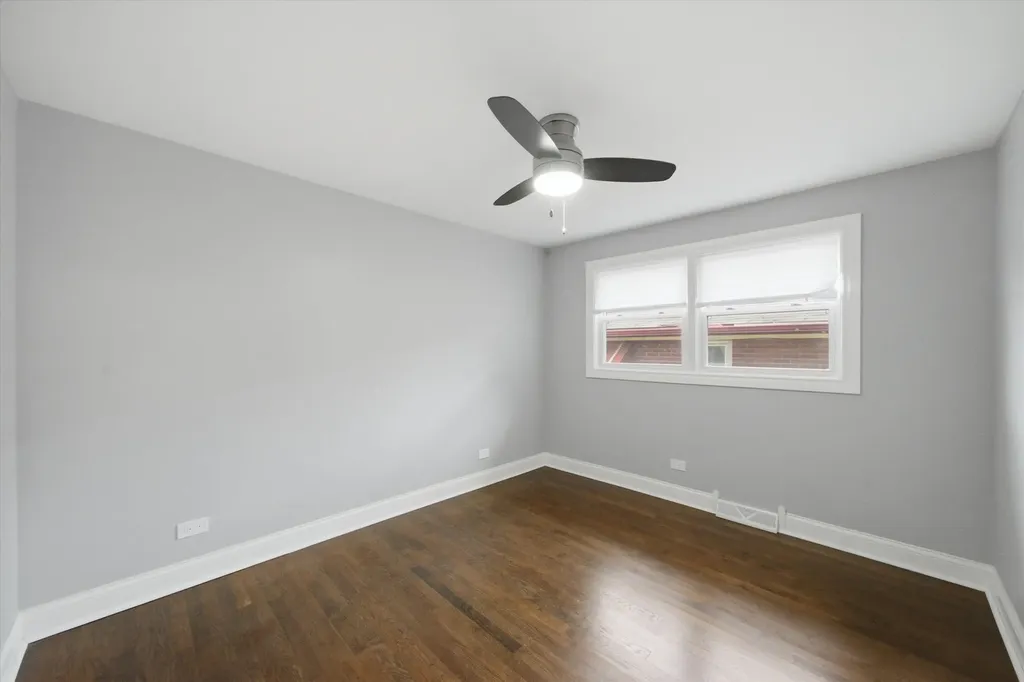 11818 South Justine Street Chicago IL 60643