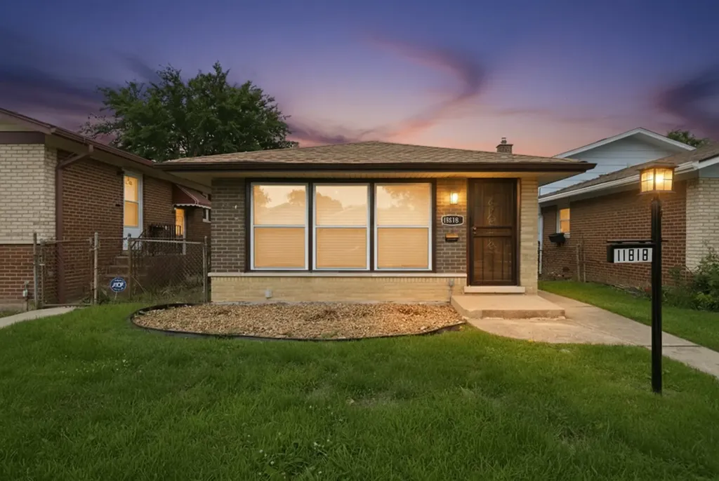 11818 South Justine Street Chicago IL 60643